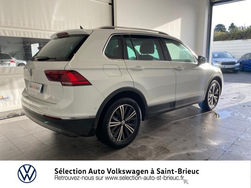 Photo 4 de l'offre de VOLKSWAGEN Tiguan 2.0 TDI 150ch Carat Exclusive DSG7 Euro6d-T à 30890€ chez Sélection Auto - Volkswagen Saint Brieuc