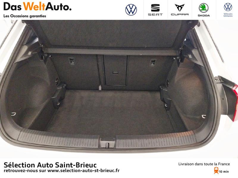 Photo 4 de l'offre de VOLKSWAGEN T-Roc 1.5 TSI EVO 150ch R-Line DSG7 S&S à 31490€ chez Sélection Auto - Volkswagen Saint Brieuc