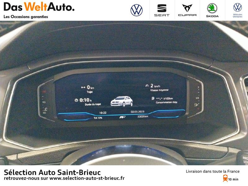 Photo 19 de l'offre de VOLKSWAGEN T-Roc 1.5 TSI EVO 150ch R-Line DSG7 S&S à 31490€ chez Sélection Auto - Volkswagen Saint Brieuc