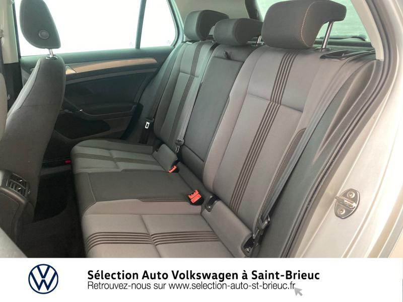 Photo 11 de l'offre de VOLKSWAGEN Golf 1.2 TSI 110ch BlueMotion Technology Allstar 5p à 16990€ chez Sélection Auto - Volkswagen Saint Brieuc