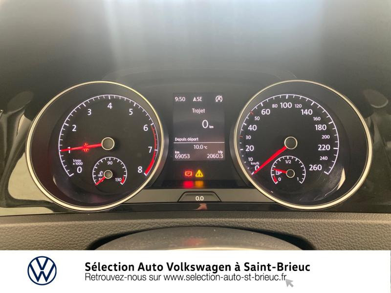 Photo 9 de l'offre de VOLKSWAGEN Golf 1.2 TSI 110ch BlueMotion Technology Allstar 5p à 16990€ chez Sélection Auto - Volkswagen Saint Brieuc