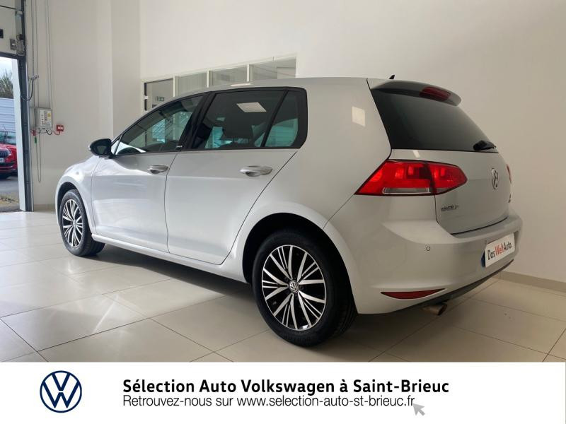 Photo 3 de l'offre de VOLKSWAGEN Golf 1.2 TSI 110ch BlueMotion Technology Allstar 5p à 16990€ chez Sélection Auto - Volkswagen Saint Brieuc