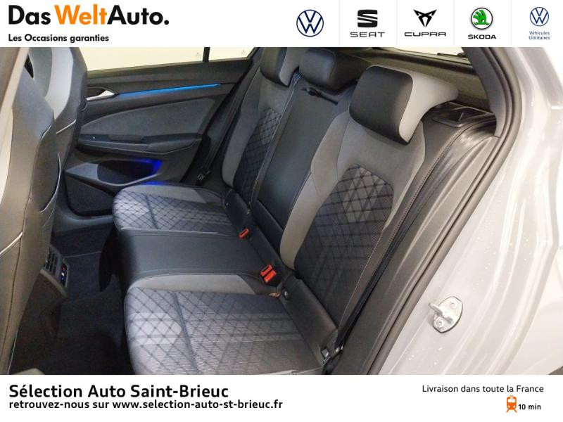 Photo 7 de l'offre de VOLKSWAGEN Golf 1.5 eTSI OPF 150ch R-Line DSG7 à 34990€ chez Sélection Auto - Volkswagen Saint Brieuc