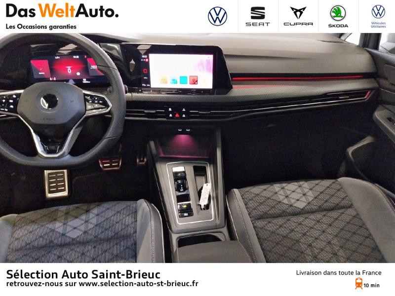 Photo 20 de l'offre de VOLKSWAGEN Golf 1.5 eTSI OPF 150ch R-Line DSG7 à 34990€ chez Sélection Auto - Volkswagen Saint Brieuc