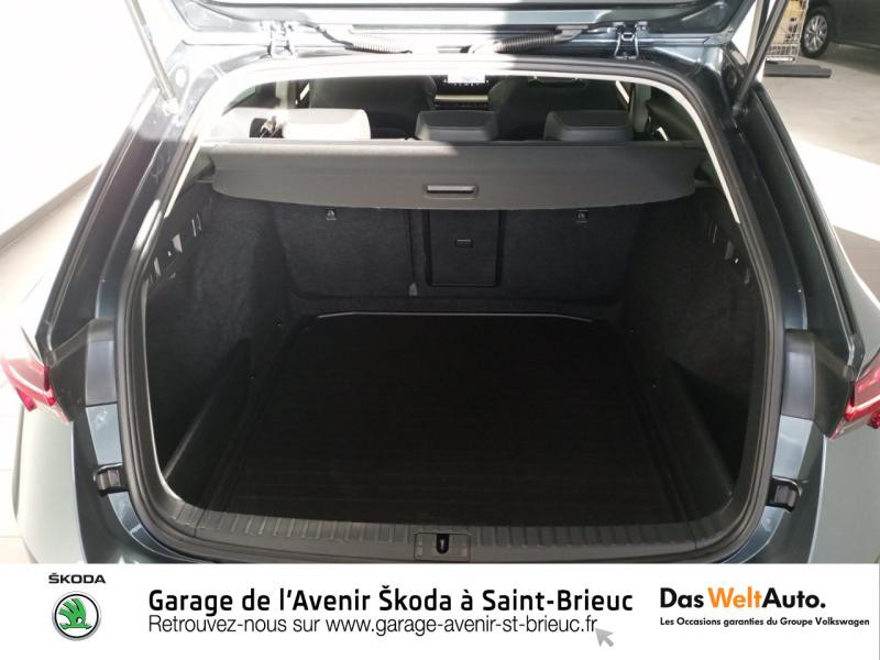 Photo 12 de l'offre de SKODA Octavia Combi 2.0 TDI 150ch Style DSG7 Euro6d-AP à 29990€ chez Sélection Auto - Volkswagen Saint Brieuc