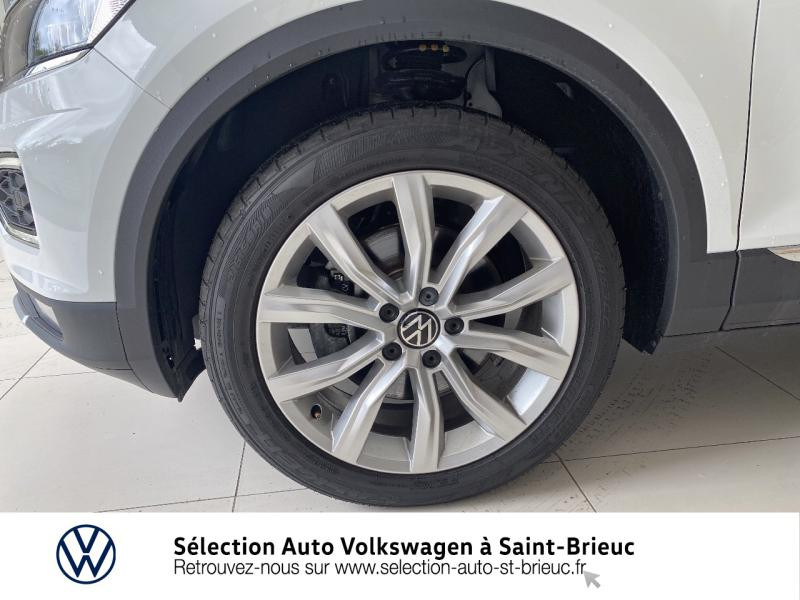 Photo 18 de l'offre de VOLKSWAGEN T-Roc 2.0 TDI 150ch Carat DSG7 145g à 31490€ chez Sélection Auto - Volkswagen Saint Brieuc