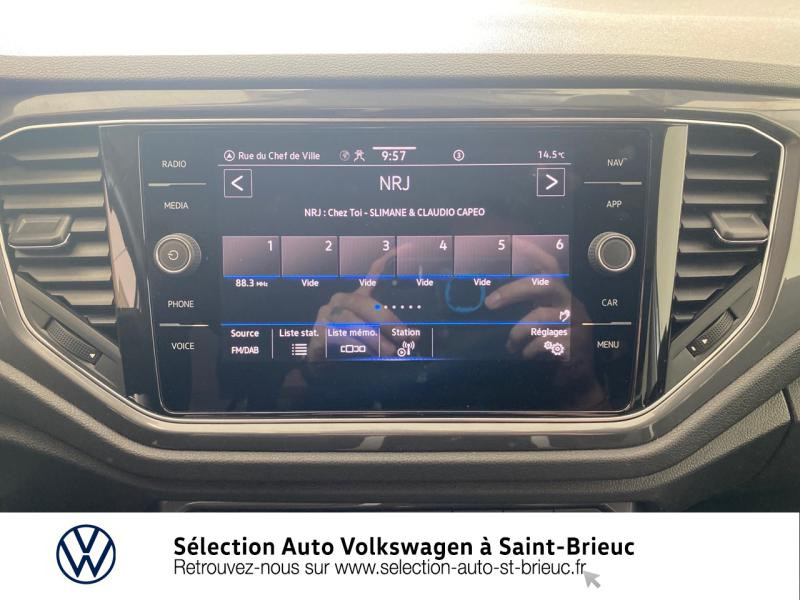 Photo 8 de l'offre de VOLKSWAGEN T-Roc 2.0 TDI 150ch Carat DSG7 145g à 31490€ chez Sélection Auto - Volkswagen Saint Brieuc