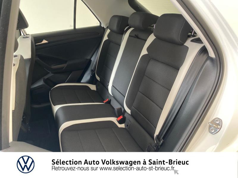 Photo 20 de l'offre de VOLKSWAGEN T-Roc 2.0 TDI 150ch Carat DSG7 145g à 31490€ chez Sélection Auto - Volkswagen Saint Brieuc