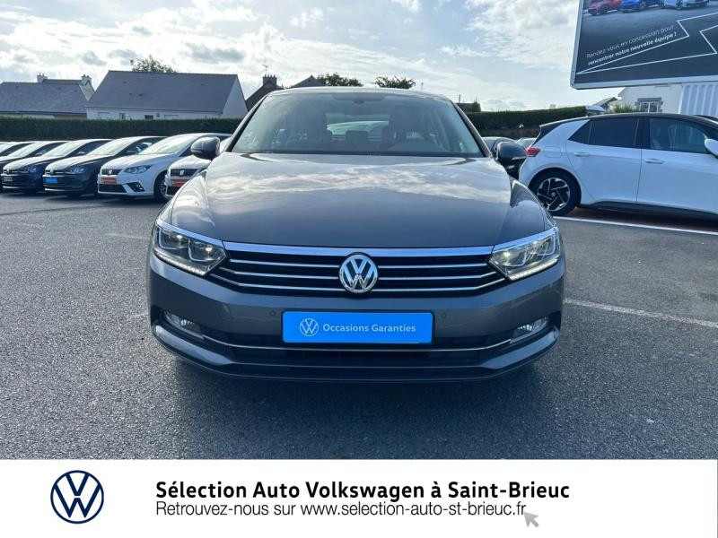 Photo 3 de l'offre de VOLKSWAGEN Passat 1.6 TDI 120ch BlueMotion Technology Connect DSG7 à 15990€ chez Sélection Auto - Volkswagen Saint Brieuc