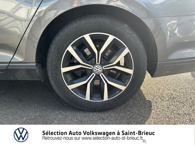 Photo 14 de l'offre de VOLKSWAGEN Passat 1.6 TDI 120ch BlueMotion Technology Connect DSG7 à 15990€ chez Sélection Auto - Volkswagen Saint Brieuc