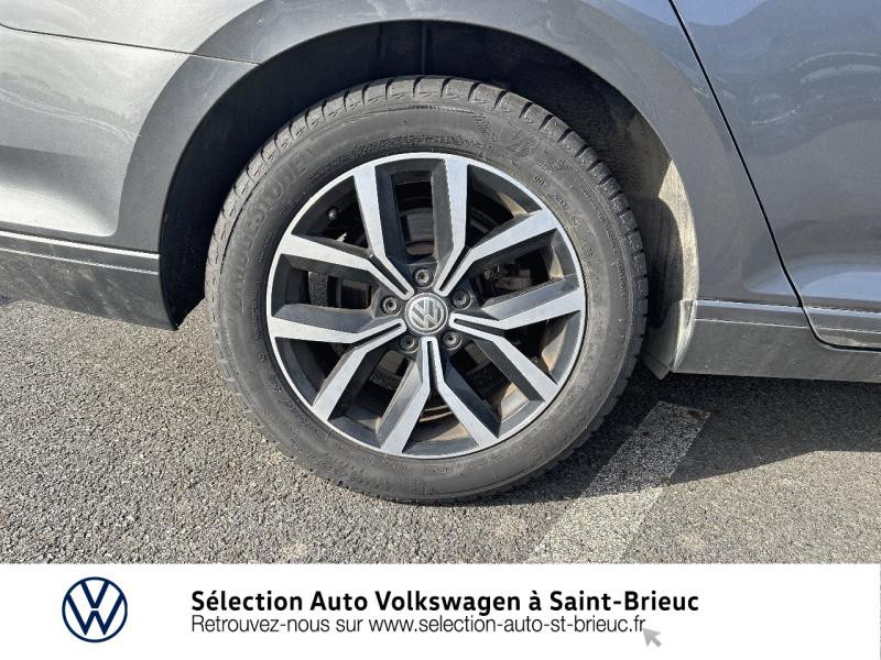 Photo 11 de l'offre de VOLKSWAGEN Passat 1.6 TDI 120ch BlueMotion Technology Connect DSG7 à 15990€ chez Sélection Auto - Volkswagen Saint Brieuc
