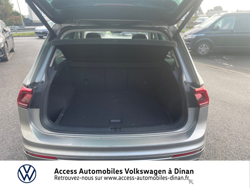 Photo 12 de l'offre de VOLKSWAGEN Tiguan 1.4 TSI 150ch ACT BlueMotion Technology Carat Exclusive DSG6 à 25790€ chez Access Automobiles - Volkswagen Dinan