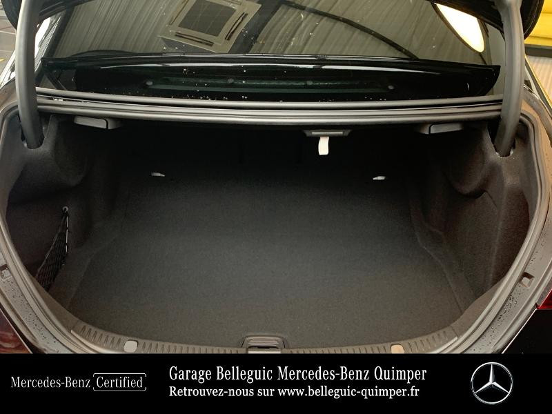 Photo 12 de l'offre de MERCEDES-BENZ Classe E 220 d 194ch AMG Line 9G-Tronic à 54900€ chez Garage Belleguic - Mercedes-Benz Quimper