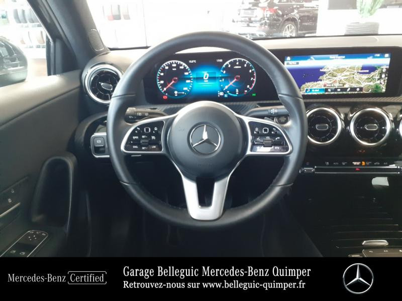 Photo 7 de l'offre de MERCEDES-BENZ Classe A 180 136ch Style Line 7G-DCT à 32290€ chez Garage Belleguic - Mercedes-Benz Quimper