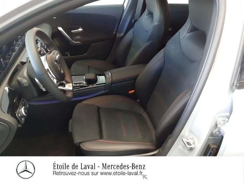 Photo 5 de l'offre de MERCEDES-BENZ Classe A 180d 116ch AMG Line 8G-DCT à 36490€ chez Etoile de Laval – Mercedes-Benz Laval