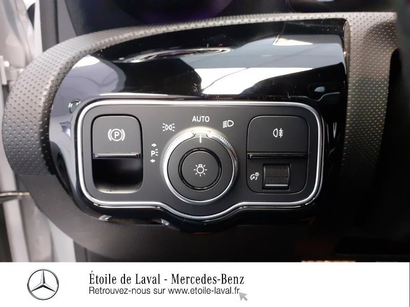Photo 27 de l'offre de MERCEDES-BENZ Classe A 180d 116ch AMG Line 8G-DCT à 36490€ chez Etoile de Laval – Mercedes-Benz Laval