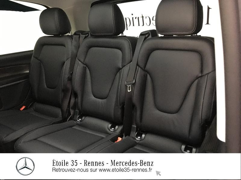 Photo 11 de l'offre de MERCEDES-BENZ Eqv 300 LONG AVANTGARDE à 84900€ chez Etoile 35 - Mercedes-Benz Rennes