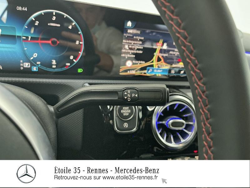 Photo 10 de l'offre de MERCEDES-BENZ Classe A 180 d 116ch AMG Line 7G-DCT à 41900€ chez Etoile 35 - Mercedes-Benz Rennes