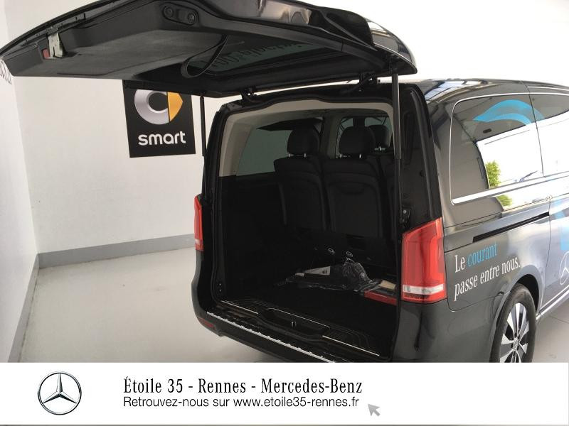 Photo 17 de l'offre de MERCEDES-BENZ Eqv 300 LONG AVANTGARDE à 84900€ chez Etoile 35 - Mercedes-Benz Rennes