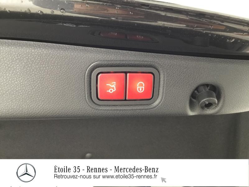 Photo 17 de l'offre de MERCEDES-BENZ Classe E 220 d 194ch AMG Line 9G-Tronic à 68950€ chez Etoile 35 - Mercedes-Benz Rennes