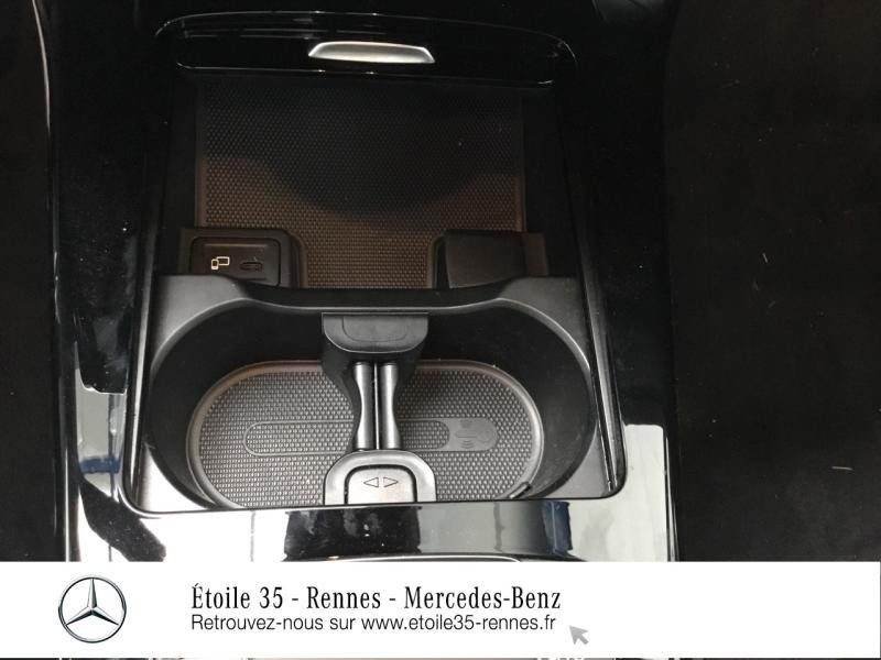 Photo 23 de l'offre de MERCEDES-BENZ Classe A Berline 200 163ch AMG Line 7G-DCT 9cv à 40900€ chez Etoile 35 - Mercedes-Benz Rennes
