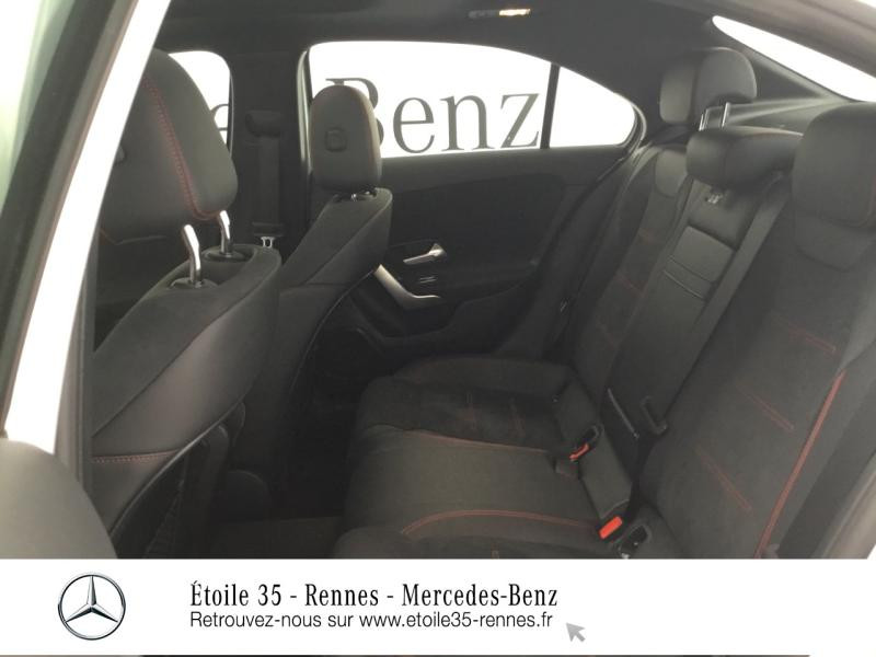 Photo 11 de l'offre de MERCEDES-BENZ Classe A Berline 200 163ch AMG Line 7G-DCT 9cv à 40900€ chez Etoile 35 - Mercedes-Benz Rennes