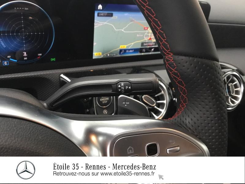 Photo 10 de l'offre de MERCEDES-BENZ Classe A Berline 200 163ch AMG Line 7G-DCT 9cv à 40900€ chez Etoile 35 - Mercedes-Benz Rennes