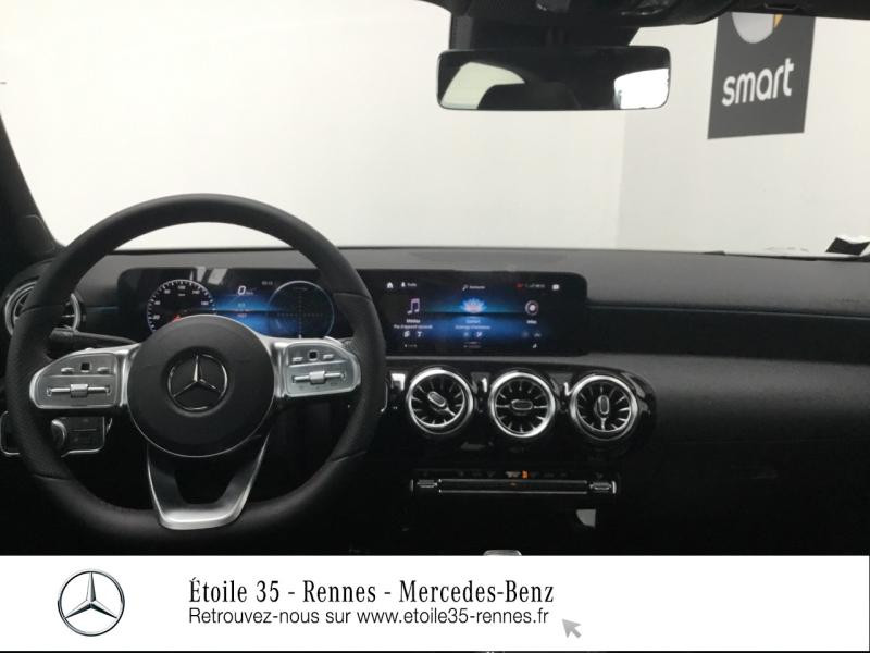 Photo 6 de l'offre de MERCEDES-BENZ Classe A Berline 200 163ch AMG Line 7G-DCT 9cv à 40900€ chez Etoile 35 - Mercedes-Benz Rennes