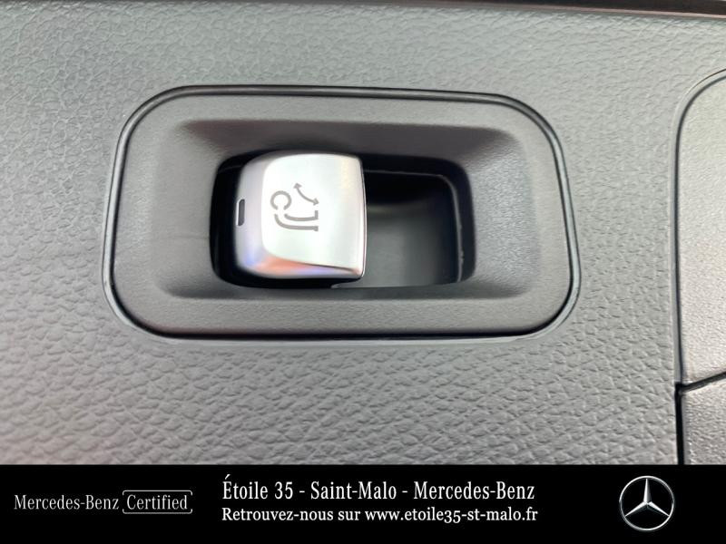 Photo 18 de l'offre de MERCEDES-BENZ GLC 300 de 194+122ch Avantgarde Line 4Matic 9G-Tronic à 68990€ chez Etoile 35 - Mercedes-Benz St Malo