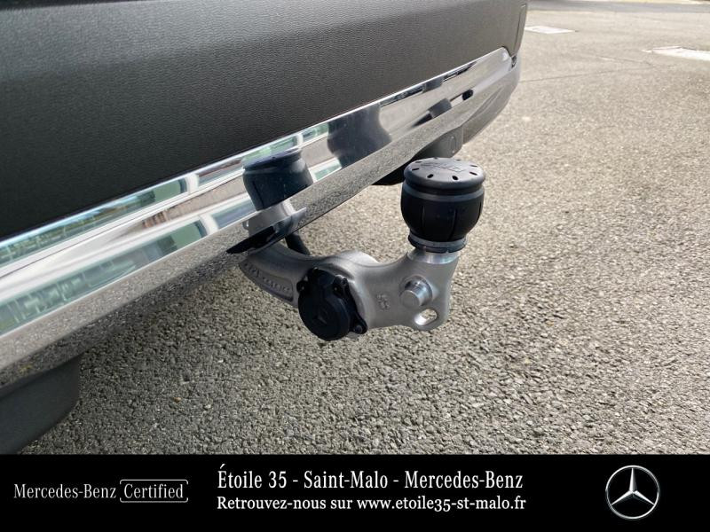 Photo 19 de l'offre de MERCEDES-BENZ GLC 300 de 194+122ch Avantgarde Line 4Matic 9G-Tronic à 68990€ chez Etoile 35 - Mercedes-Benz St Malo