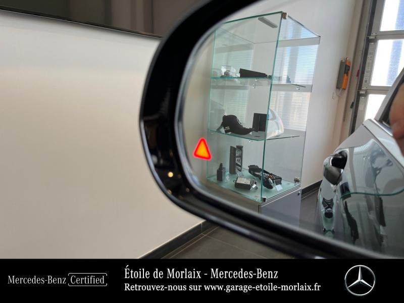 Photo 18 de l'offre de MERCEDES-BENZ Classe E 300 de 194+122ch AMG Line 9G-Tronic à 56890€ chez Etoile de Morlaix - Mercedes-Benz Morlaix