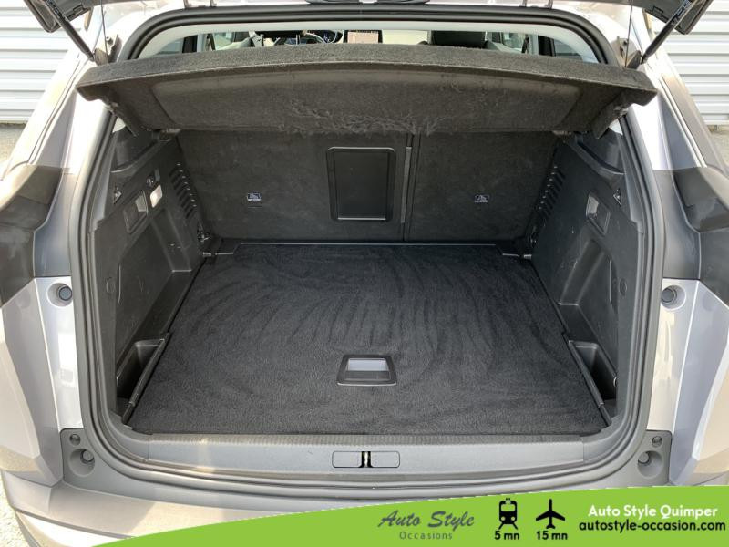 Photo 8 de l'offre de PEUGEOT 3008 1.2 PureTech 130ch Allure à 17490€ chez Auto Concept - Opel Quimper
