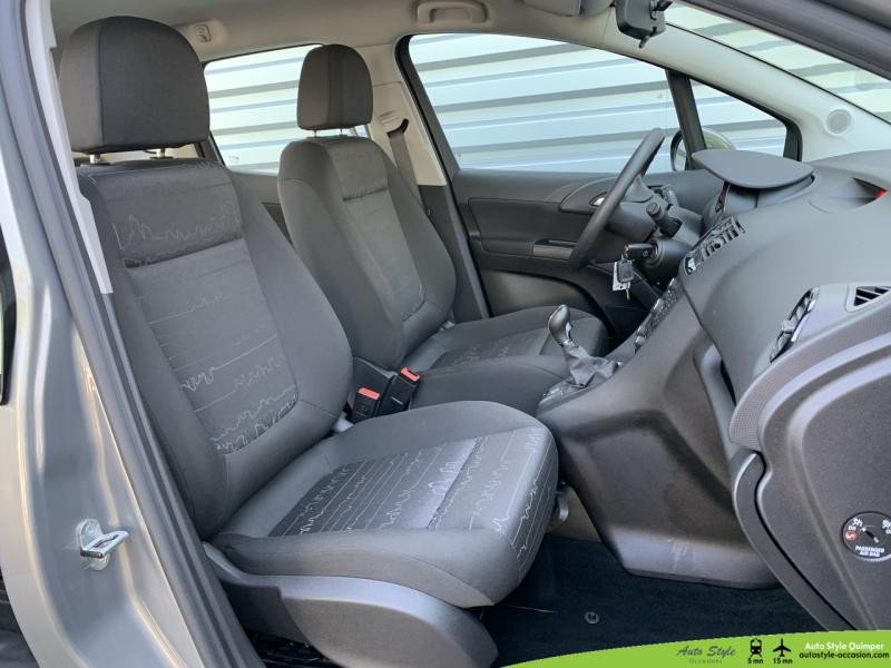 Photo 9 de l'offre de OPEL Meriva 1.4 Twinport 100ch Edition à 11990€ chez Auto Concept - Opel Quimper