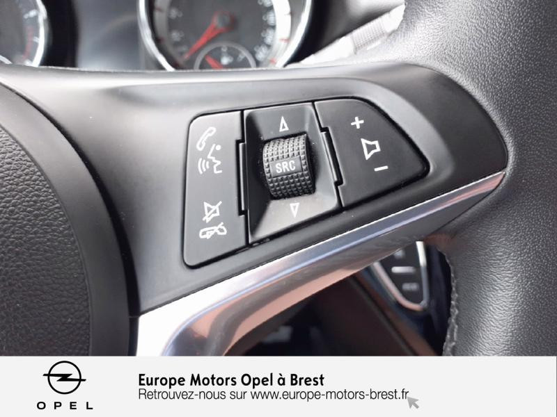 Photo 13 de l'offre de OPEL Adam 1.4 Twinport 87ch White Edition Start/Stop à 11990€ chez Europe Motors - Opel Brest