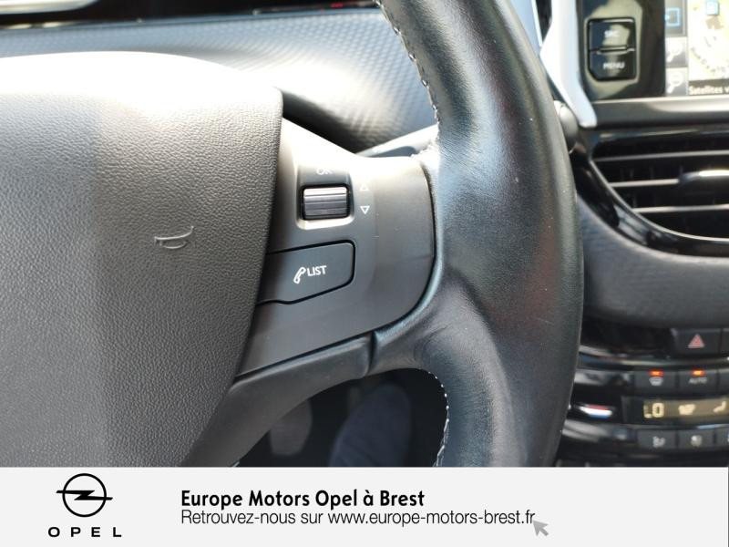 Photo 13 de l'offre de PEUGEOT 2008 1.2 PureTech 110ch Allure S&S à 13990€ chez Europe Motors - Opel Brest