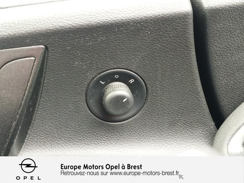 Photo 11 de l'offre de OPEL Astra 1.4 Twinport 100ch Essentia à 8490€ chez Europe Motors - Opel Brest
