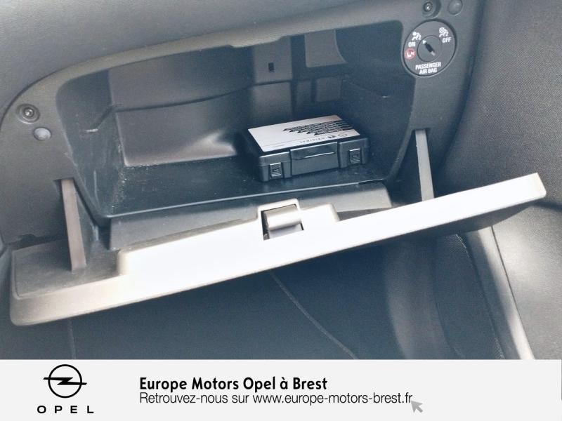 Photo 14 de l'offre de OPEL Corsa 1.4 90ch Design 120 ans Start/Stop 5p à 10990€ chez Europe Motors - Opel Brest