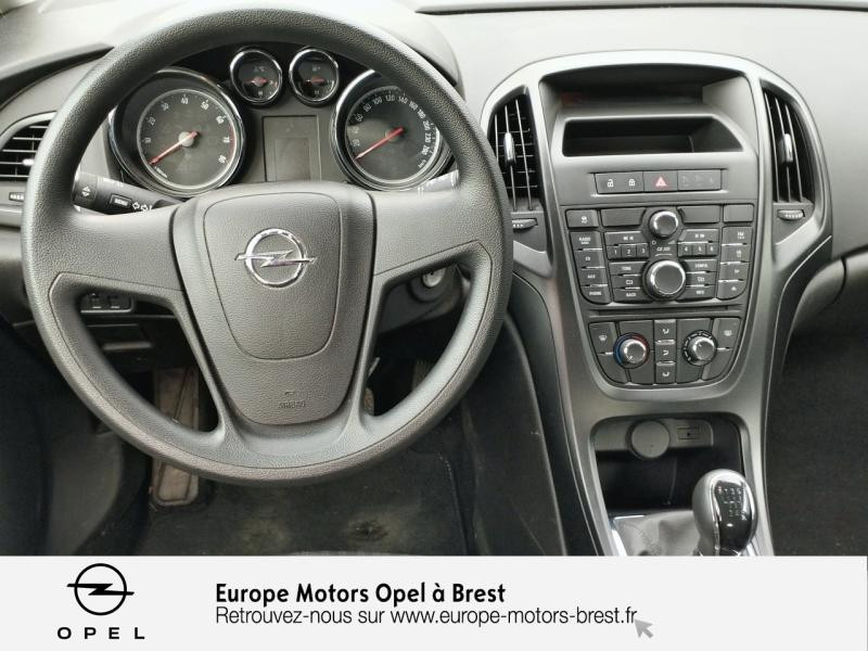 Photo 6 de l'offre de OPEL Astra 1.4 Twinport 100ch Essentia à 8490€ chez Europe Motors - Opel Brest