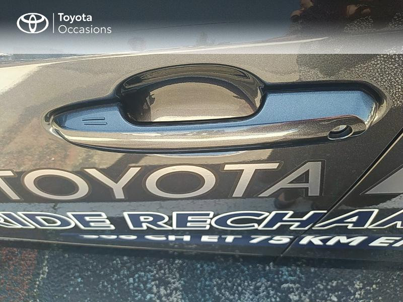 Photo 24 de l'offre de TOYOTA RAV4 Hybride Rechargeable 306ch Design Business AWD à 47990€ chez Altis - Toyota Lorient