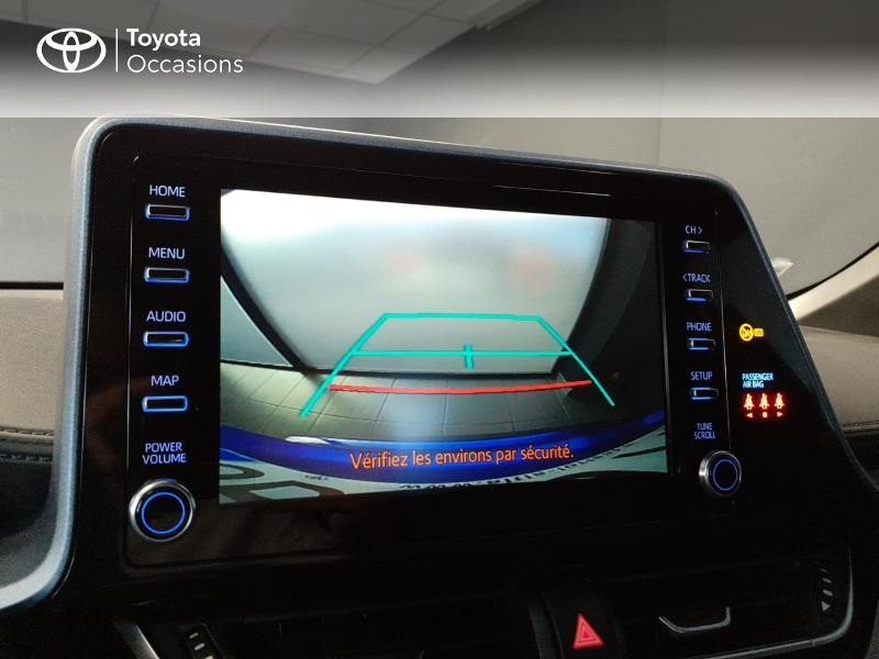 Photo 6 de l'offre de TOYOTA C-HR 184h Edition 2WD E-CVT MY20 à 27990€ chez Altis - Toyota Lorient