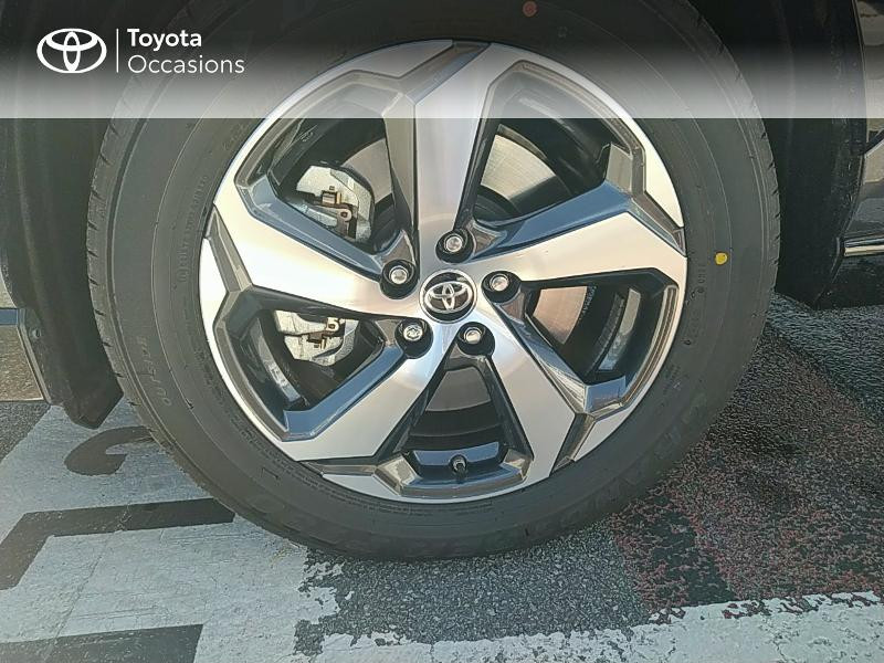 Photo 16 de l'offre de TOYOTA RAV4 Hybride Rechargeable 306ch Design Business AWD à 47990€ chez Altis - Toyota Lorient