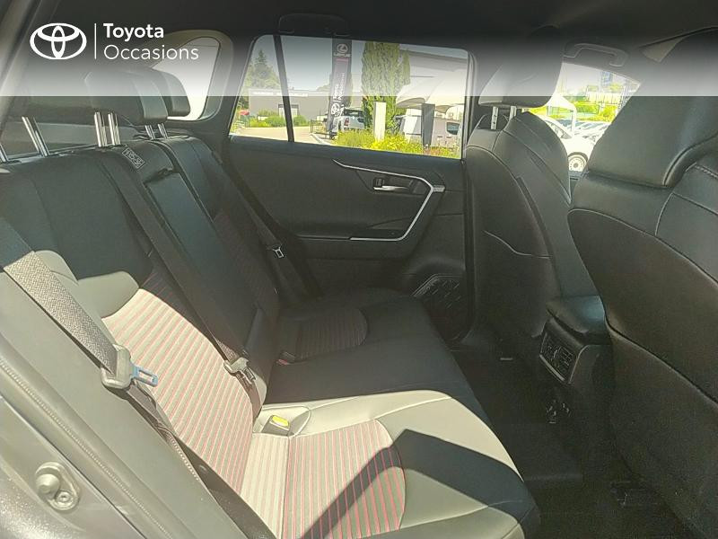 Photo 7 de l'offre de TOYOTA RAV4 Hybride Rechargeable 306ch Design Business AWD à 47990€ chez Altis - Toyota Lorient
