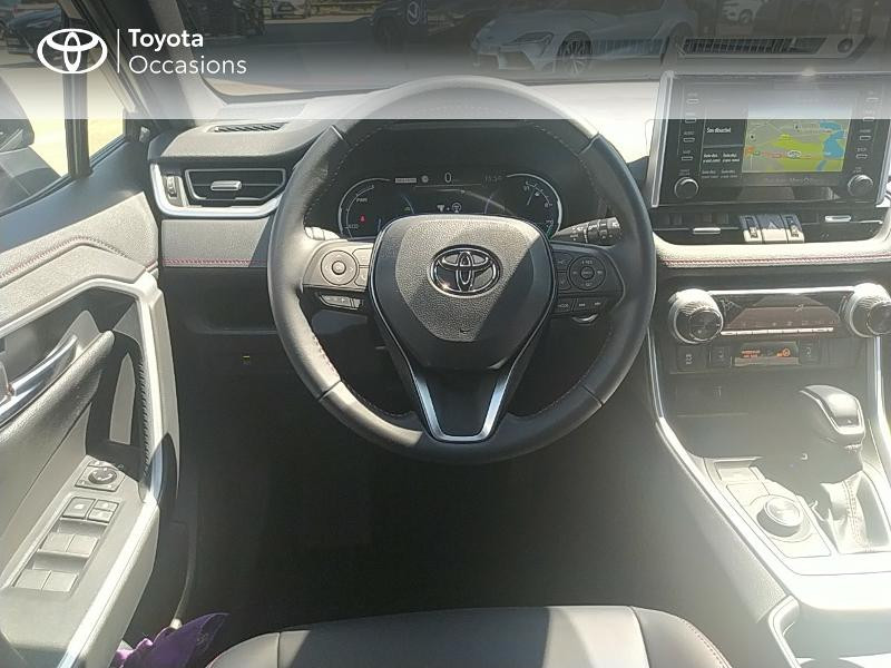 Photo 9 de l'offre de TOYOTA RAV4 Hybride Rechargeable 306ch Design Business AWD à 47990€ chez Altis - Toyota Lorient