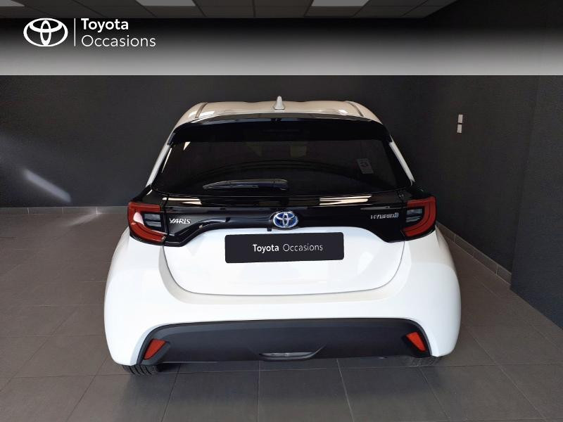 Photo 4 de l'offre de TOYOTA Yaris 116h Design 5p MY21 à 21490€ chez Altis - Toyota Lorient