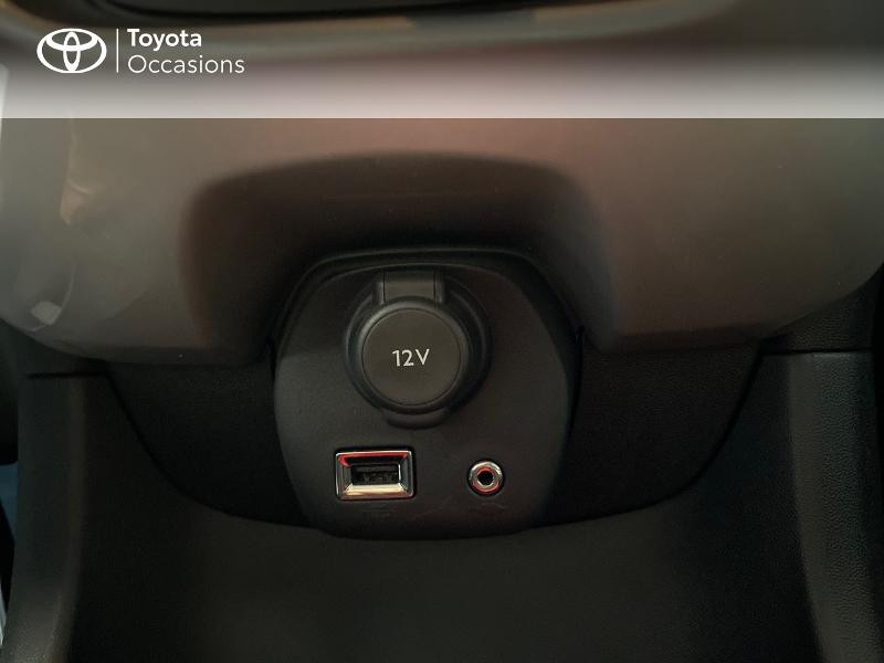 Photo 19 de l'offre de TOYOTA Aygo 1.0 VVT-i 69ch x-play 5p à 8980€ chez Altis - Toyota Lorient