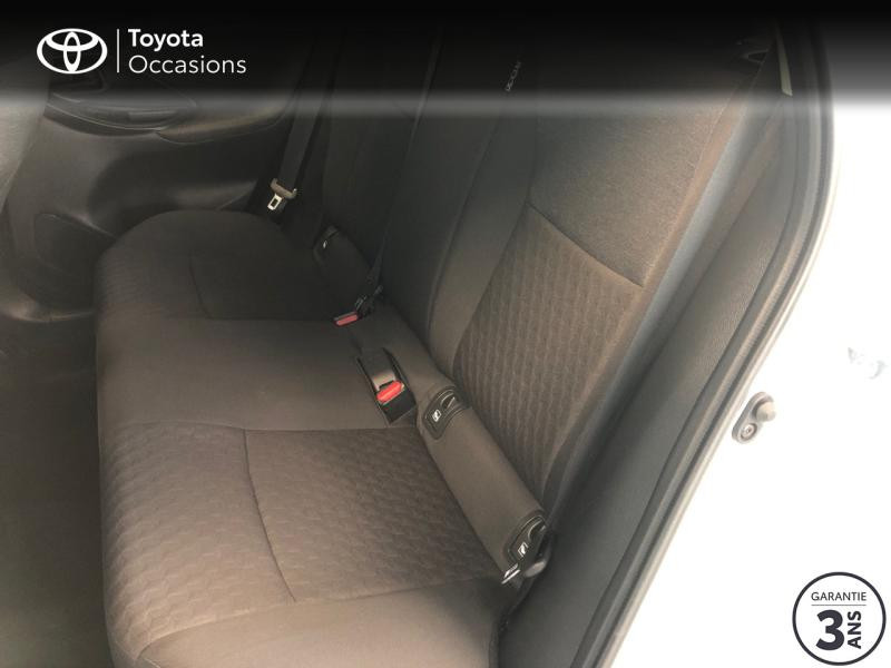 Photo 7 de l'offre de TOYOTA Yaris 70 VVT-i Design 5p MY21 à 16990€ chez Altis - Toyota Lorient
