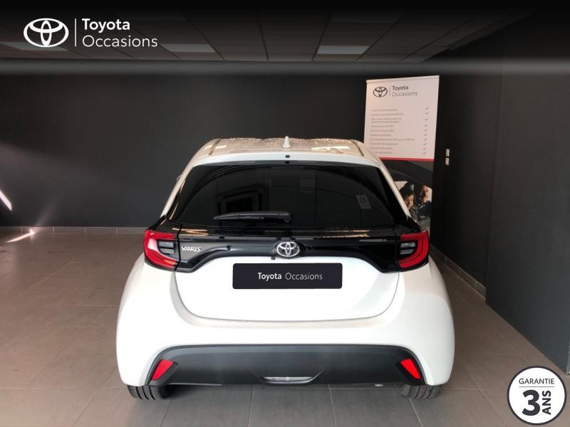 Photo 4 de l'offre de TOYOTA Yaris 70 VVT-i Design 5p MY21 à 16990€ chez Altis - Toyota Lorient