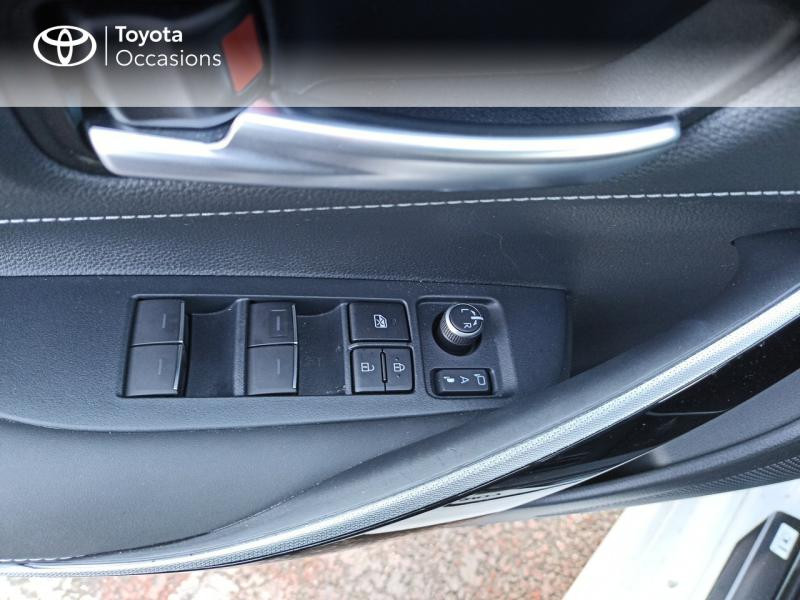 Photo 21 de l'offre de TOYOTA Corolla 122h Design MY21 à 25990€ chez Altis - Toyota Lorient
