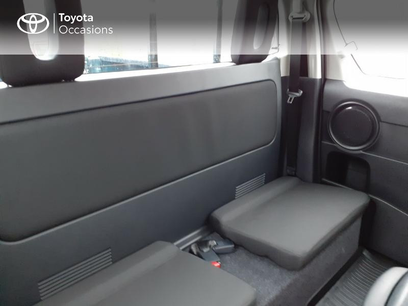 Photo 7 de l'offre de TOYOTA Hilux 2.4 D-4D X-Tra Cabine LeCap 4WD MC20 à 30222€ chez Altis - Toyota Lorient