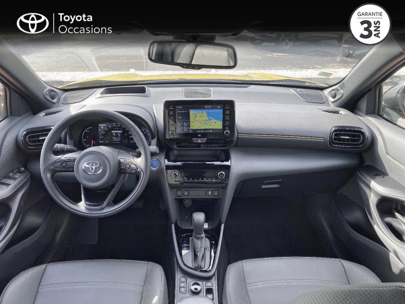 Photo 8 de l'offre de TOYOTA Yaris Cross 116h Première AWD-i MY21 à 31900€ chez Altis - Toyota Lorient